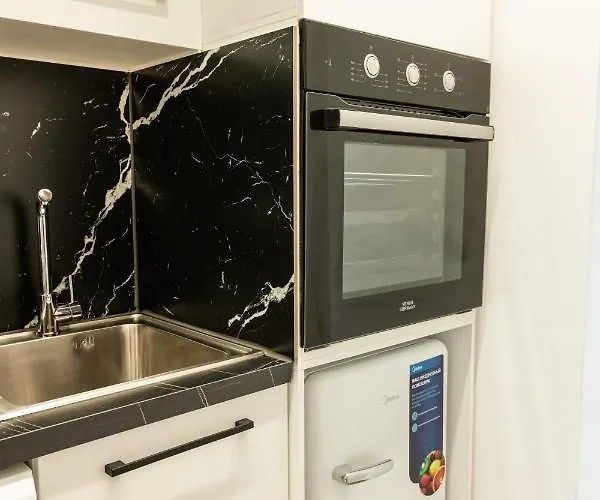 Tranquil In * Tirana